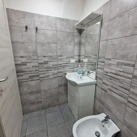 House Апартаменты *