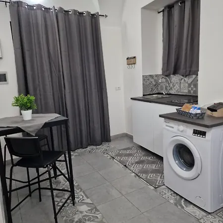 Апартаменты House Катания